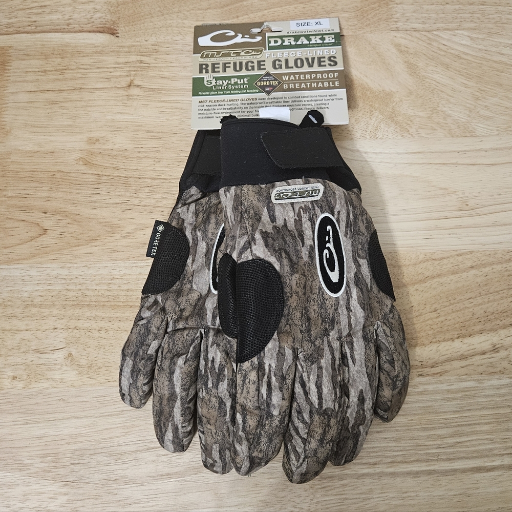 Mid Season Technology Gore-Tex Gloves
